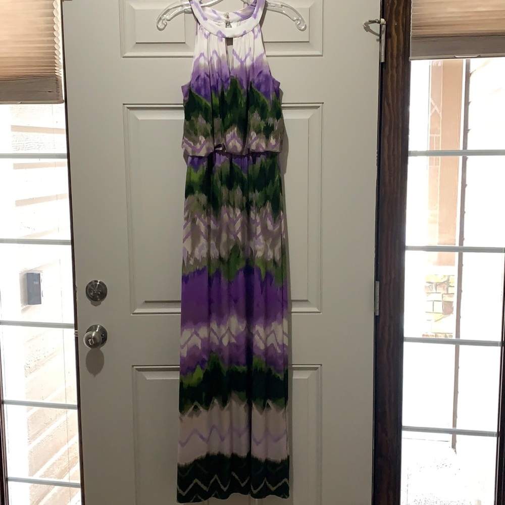 Long dress. Size 4